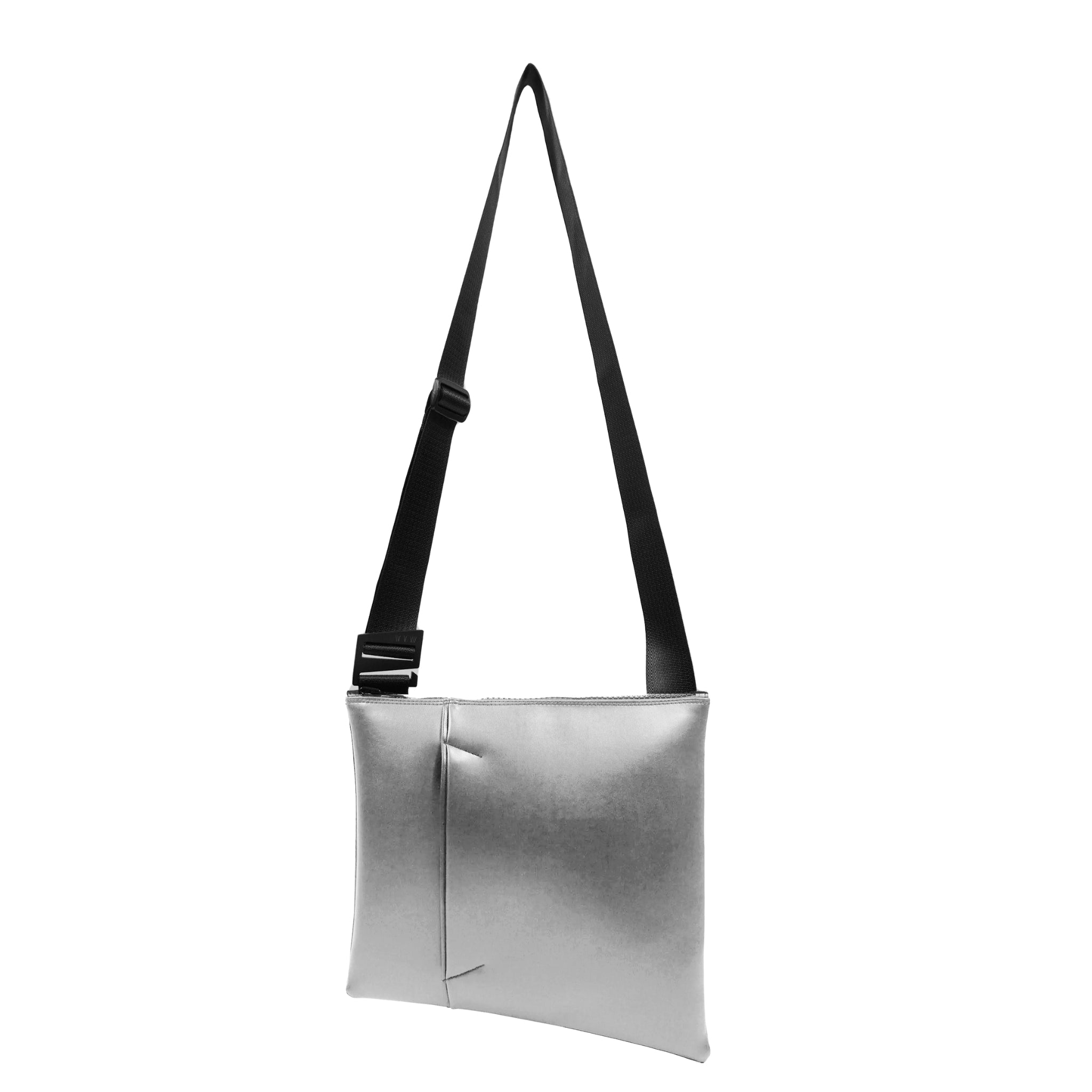 The ANDO satchel in graphite vegan leather (desserto). Product shown at the front/center of a white background