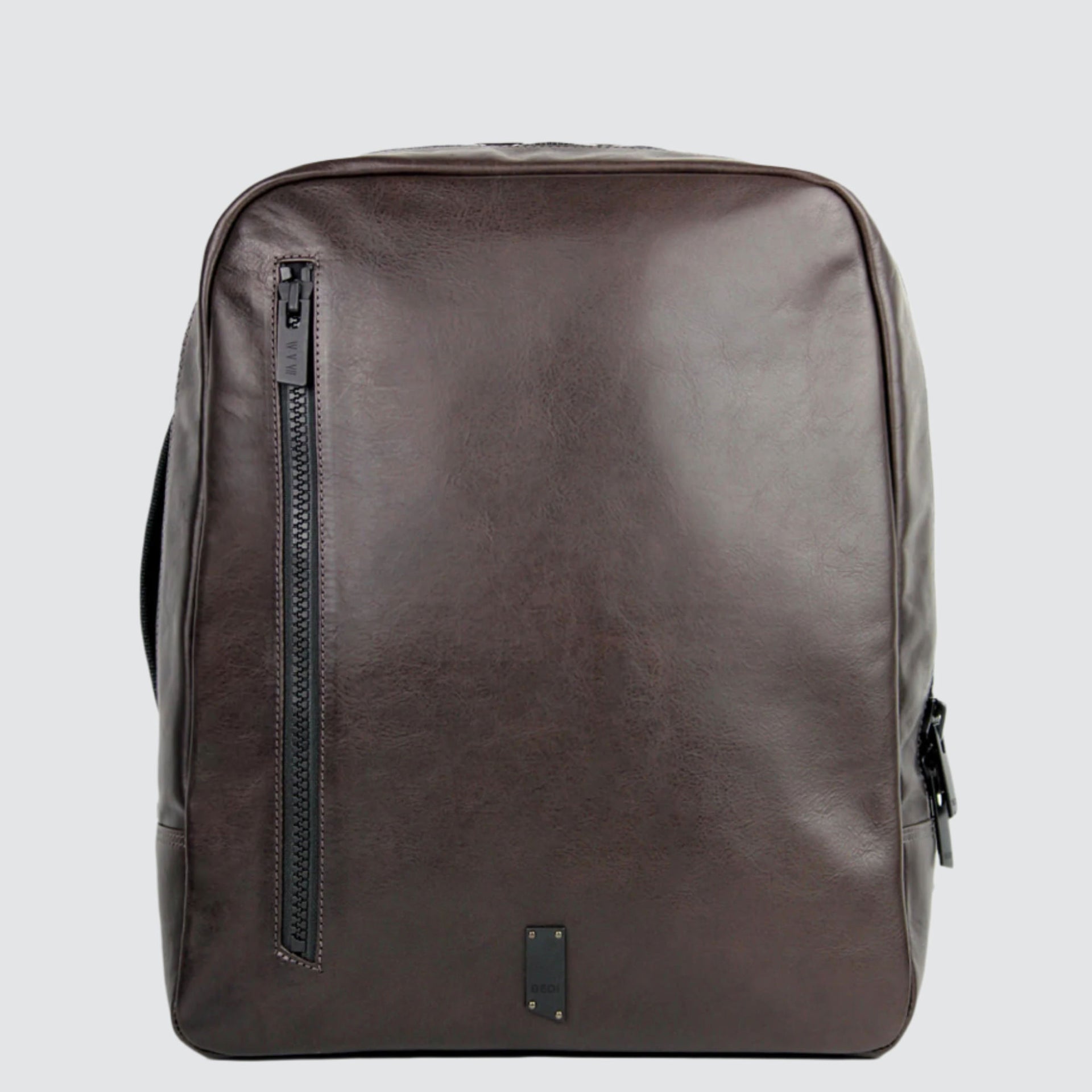CHE Backpack in Upcycled Luxury Leather